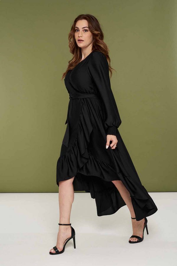 Φόρεμα κρουαζέ plus size με σατινέ υφή μαύρο